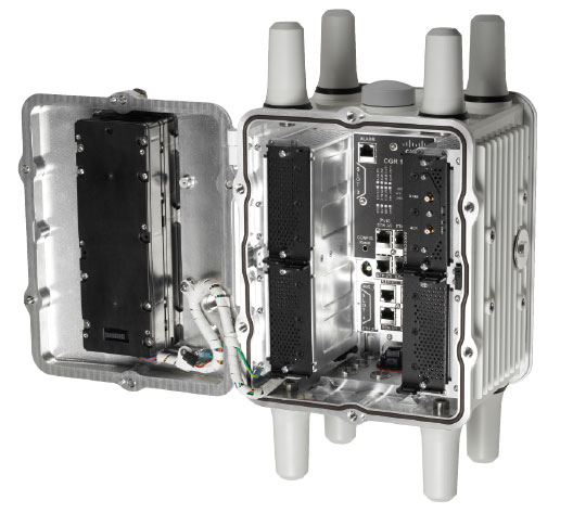 写真1 シスコ CGR 1240/スマートグリッド用ルータ(CGR:Connected Grid Routers、コンセントレータとも言われる)