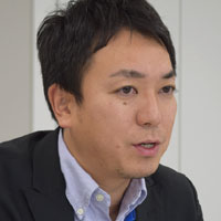 辻村　拓（つじむら たく）