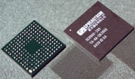 写真10 展訊通信(SPREADTRUM)のチップの外観
