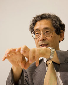 青山友紀氏