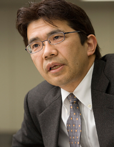 渡辺克也氏