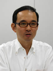 諸橋知雄氏〔イー・モバイル(株)次世代モバイルネットワーク企画室室長〕