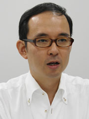諸橋知雄氏〔イー・モバイル(株)次世代モバイルネットワーク企画室室長〕
