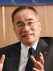 池辺裕昭氏(NTTファシリティーズ 代表取締役副社長)