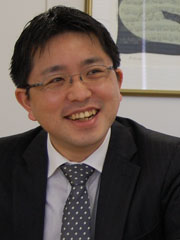 新井 宏征(あらい ひろゆき)(現職:株式会社情報通信総合研究所マーケティング・ソリューション研究グループ副主任研究員)