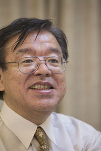 慶應義塾大学 村井 純 教授