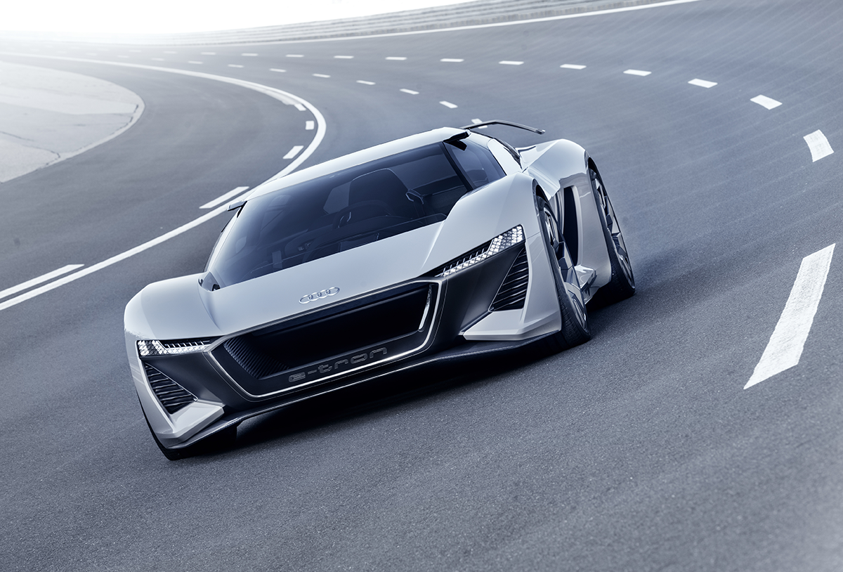 図　Audiが発表した高性能スポーツEVのコンセプトカー「Audi PB18 e-tron」